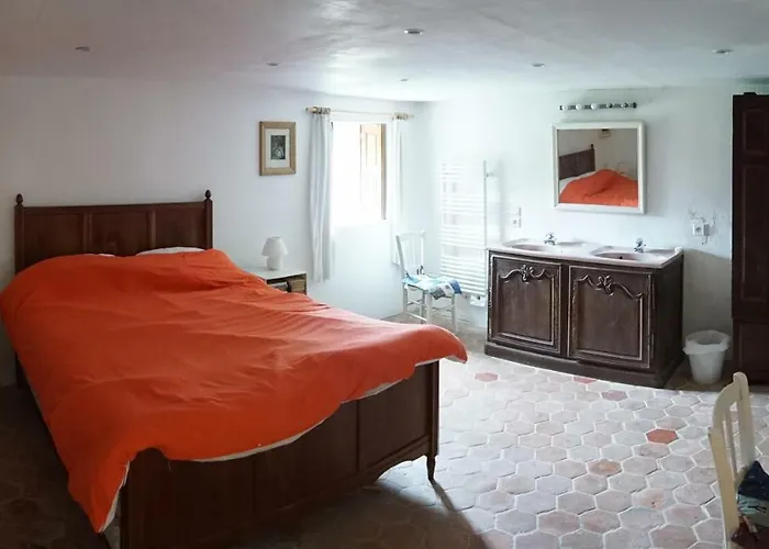 Manoir De La Guerrie * Saint-Patrice-de-Claids